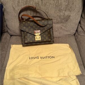 Louis Vuitton Monceau crossbody